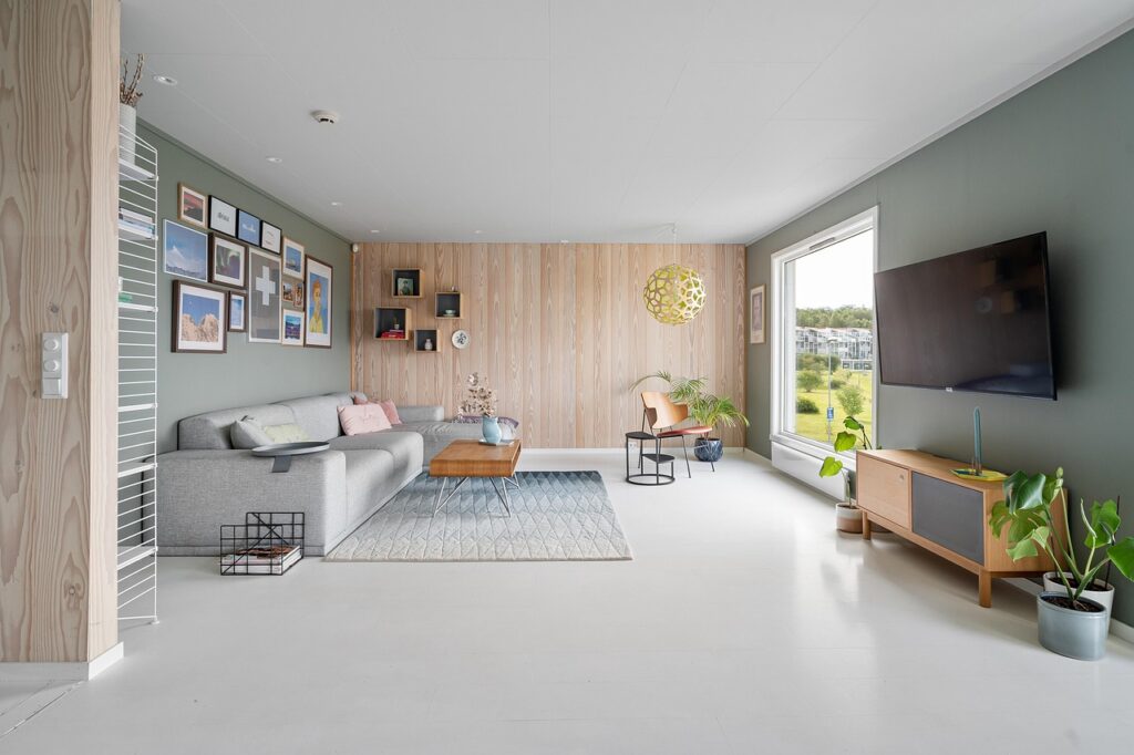 一人暮らしの部屋に置かれたソファ